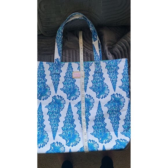 Lilly Pulitzer For Estee Lauder Blue Seashell Print Tote Bag - Picture 4 of 7